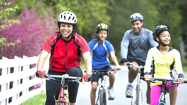 family bikeriding