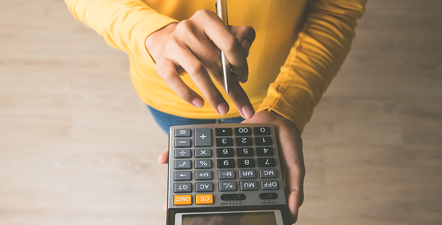 woman with calculator